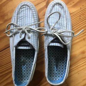 Women’s Sperry Top-siders